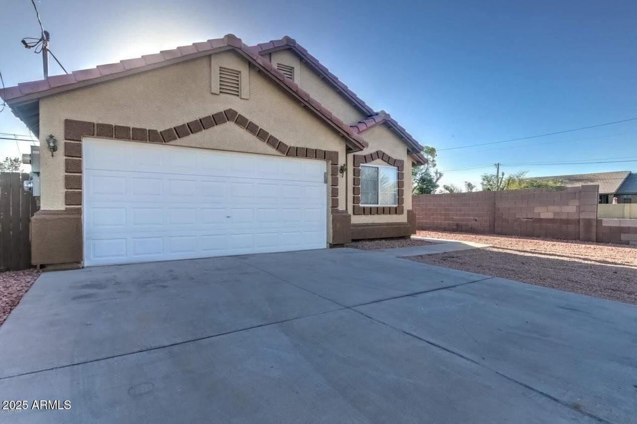 290 N Fresno St., Chandler, AZ 85225