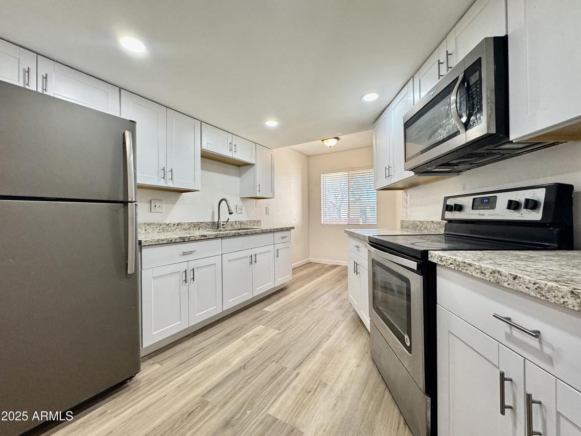 10949 W Coggins Dr., Sun City, AZ 85351