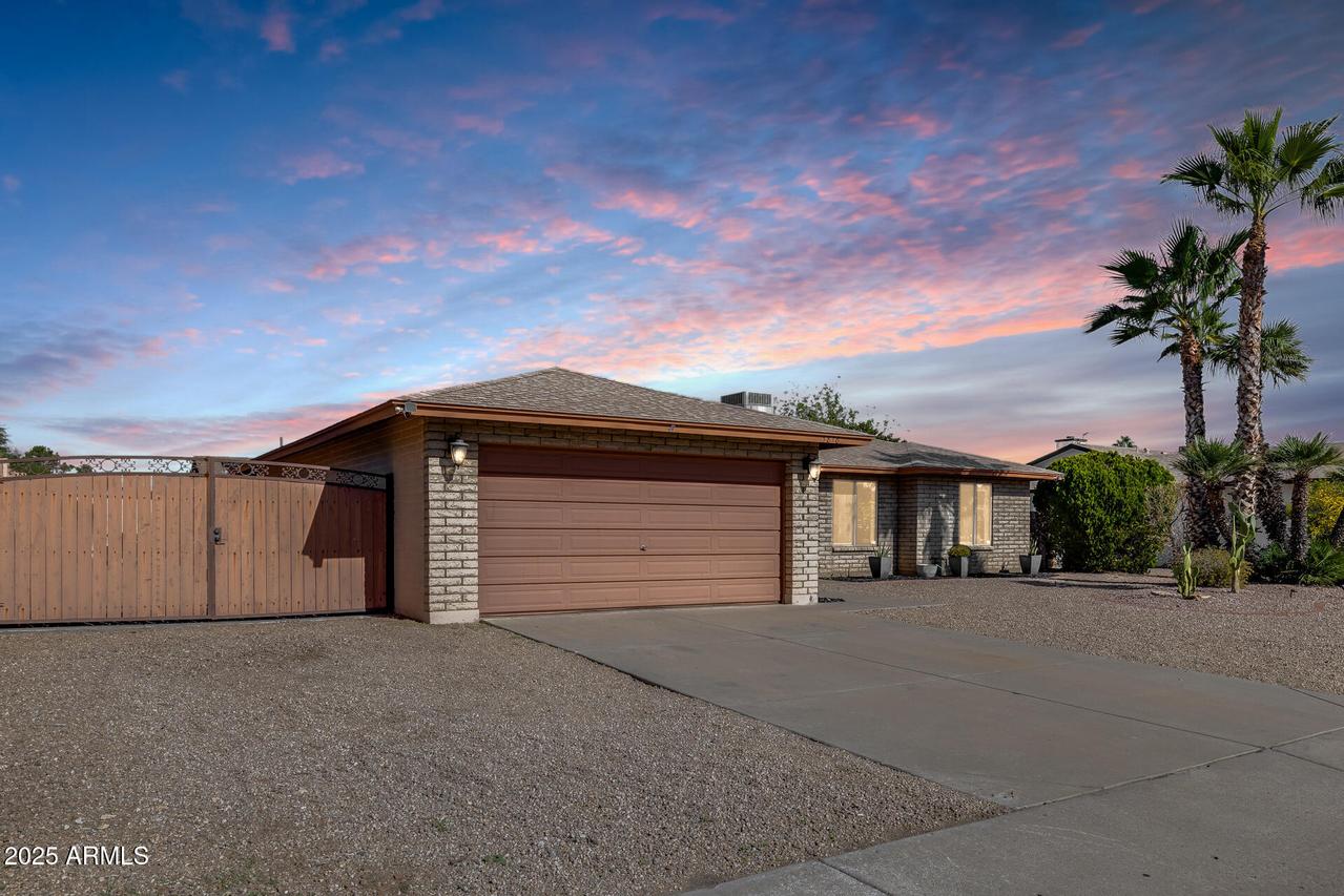 5816 E Acoma Dr., Scottsdale, AZ 85254