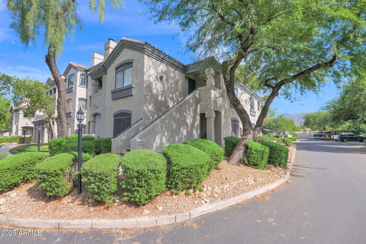 15095 N Thompson Peak Pkwy. #1050, Scottsdale, AZ 85260