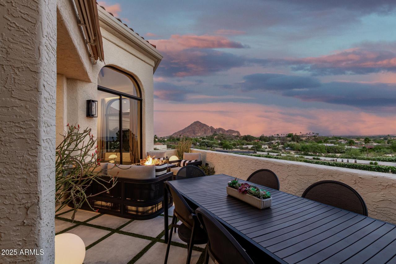 3800 E Lincoln Dr. #23, Phoenix, AZ 85018