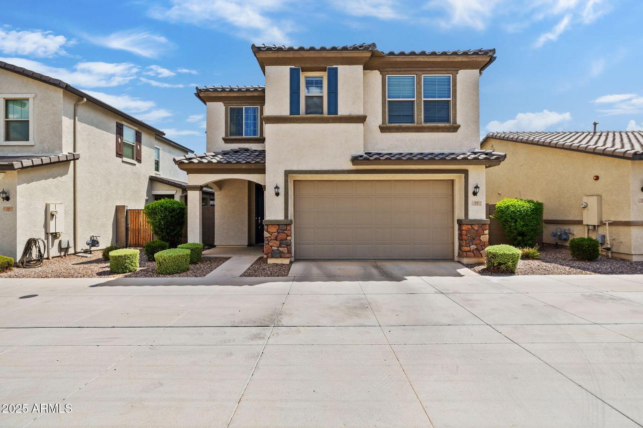77 E Constitution Dr., Gilbert, AZ 85296