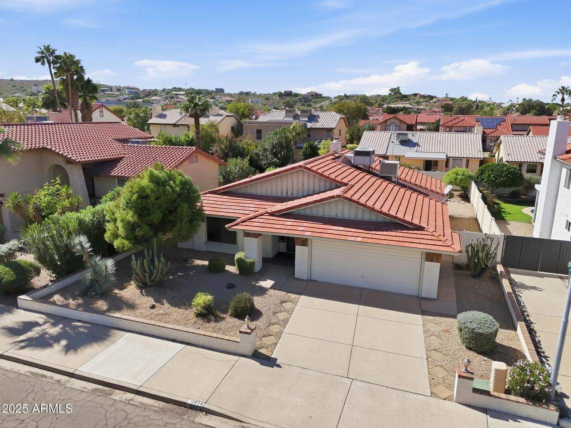 13826 N 20th St., Phoenix, AZ 85022