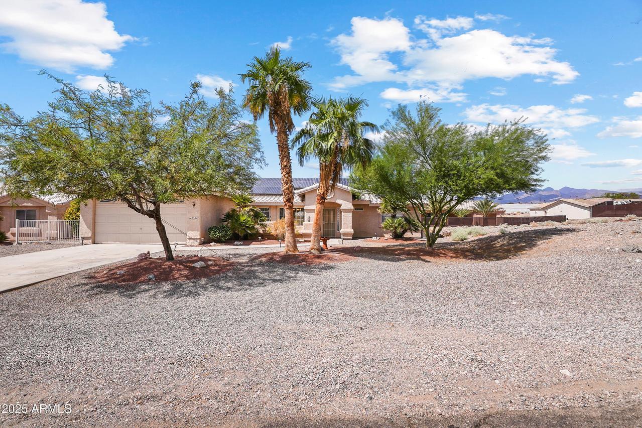2921 Cumberland Dr., Lake Havasu City, AZ 86406