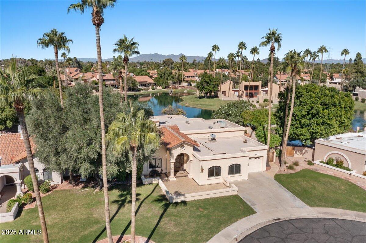 1314 E Greenway Cir., Mesa, AZ 85203