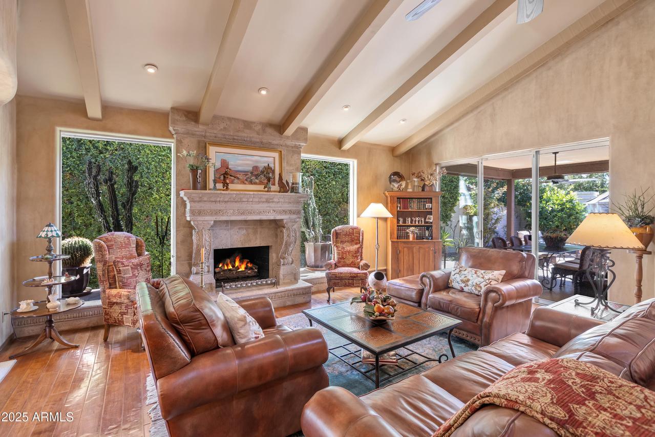 7333 E Sierra Vista Dr., Scottsdale, AZ 85250