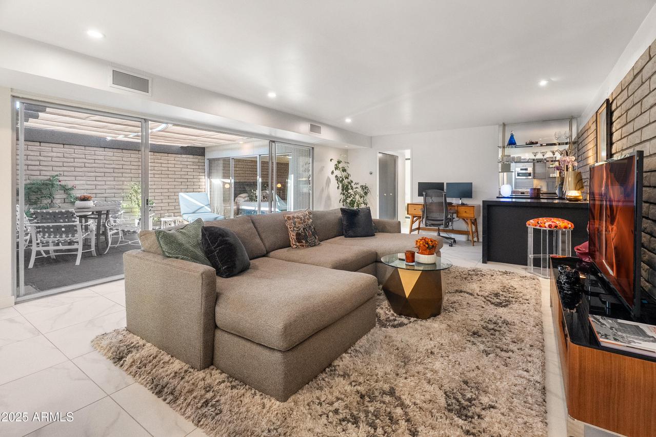 5028 N 34th St. #8, Phoenix, AZ 85018