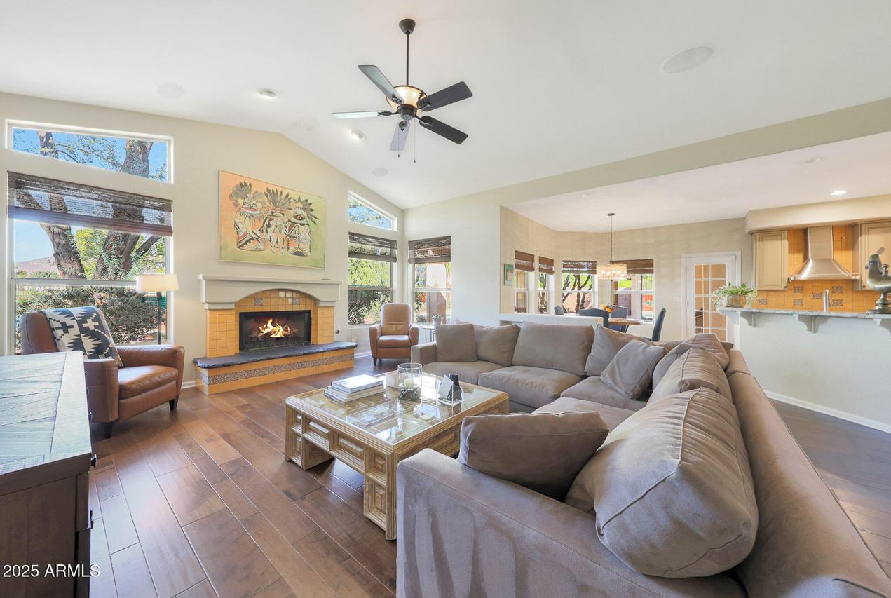 1108 W Las Palmaritas Dr., Phoenix, AZ 85021