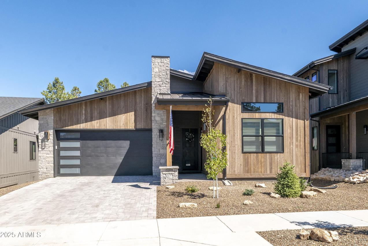 2590 S Cottonrose Ln., Flagstaff, AZ 86001