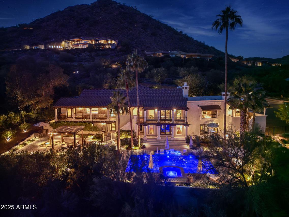 4801 E Moonlight Way, Paradise Valley, AZ 85253