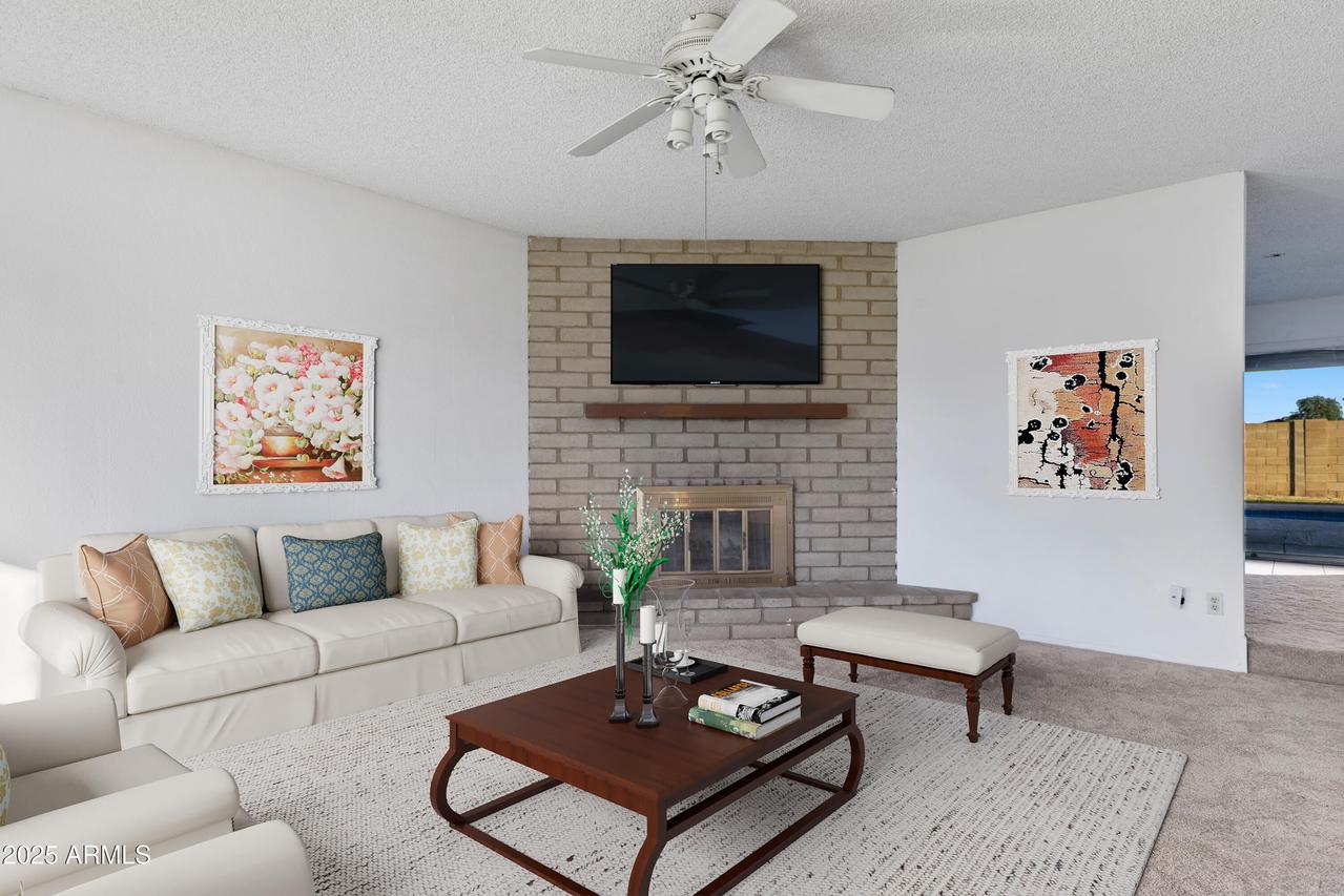 5208 W Shangri La Rd., Glendale, AZ 85304