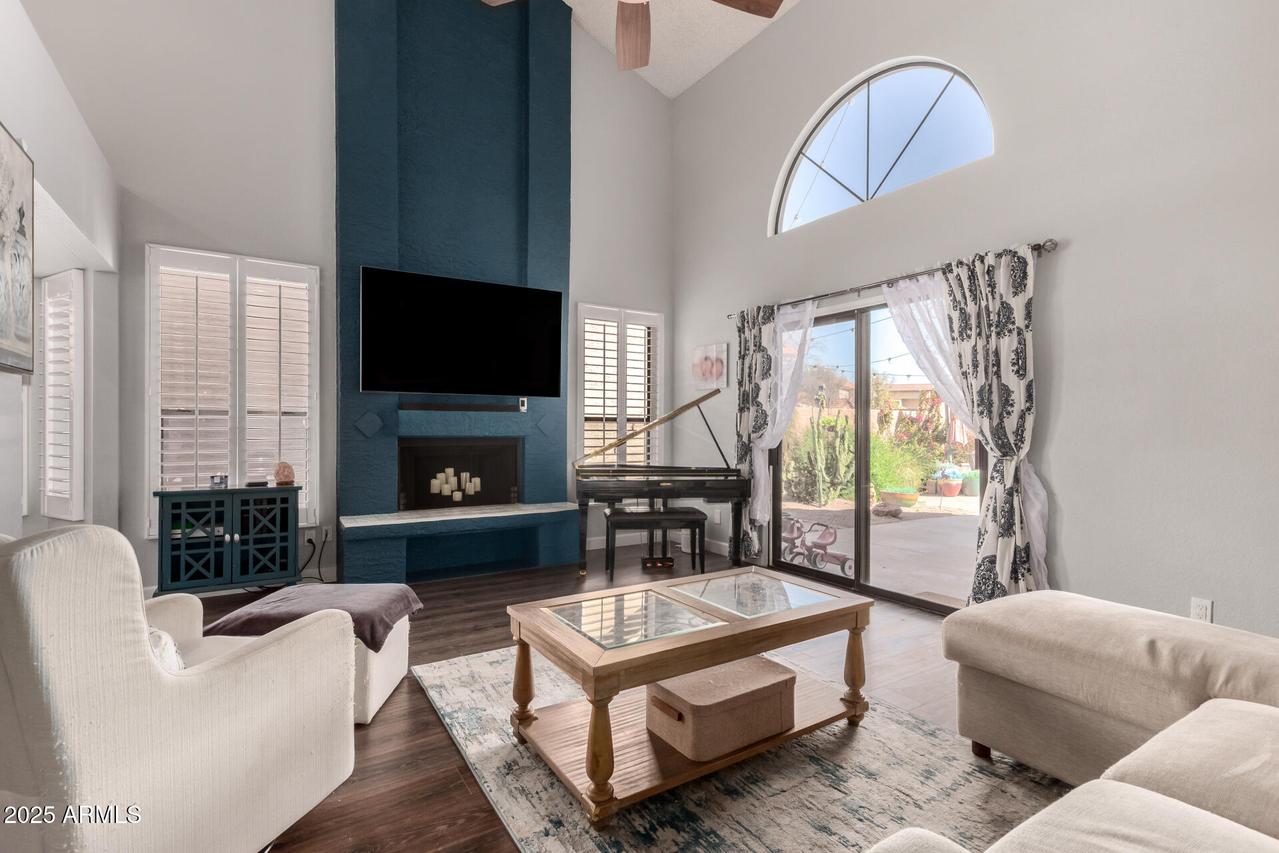 14429 S 42nd St., Phoenix, AZ 85044