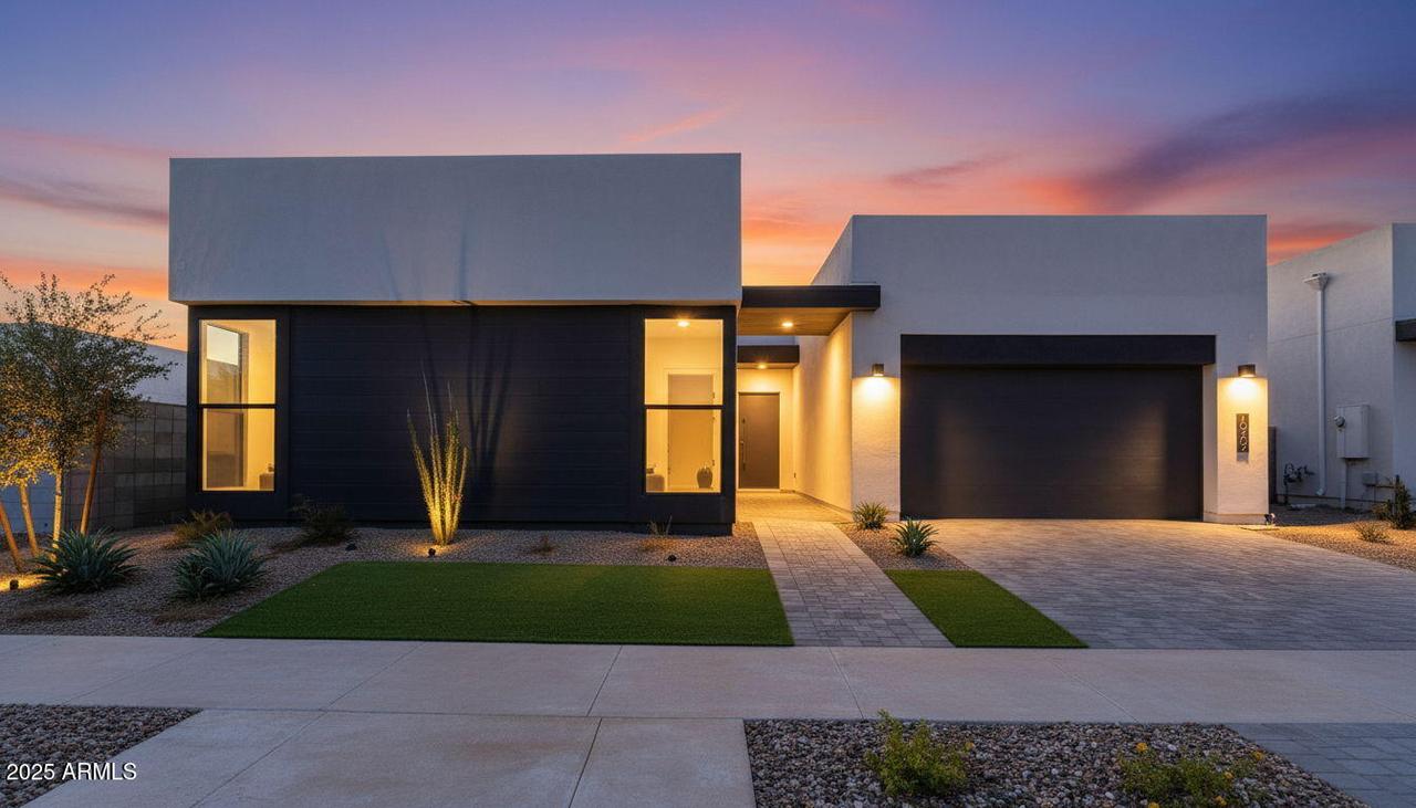 10302 E Utah Ave., Mesa, AZ 85212