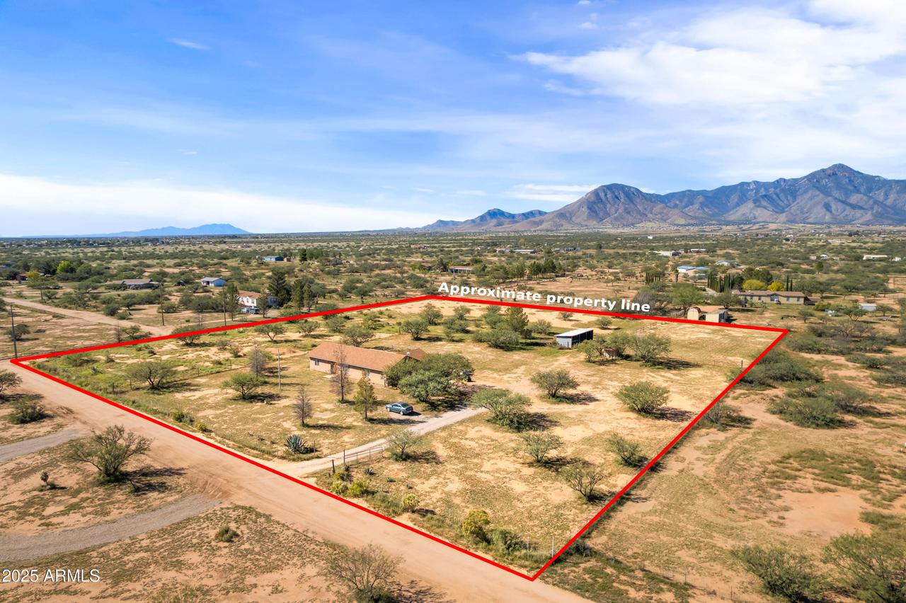 9342 S Reynolds Rd., Hereford, AZ 85615