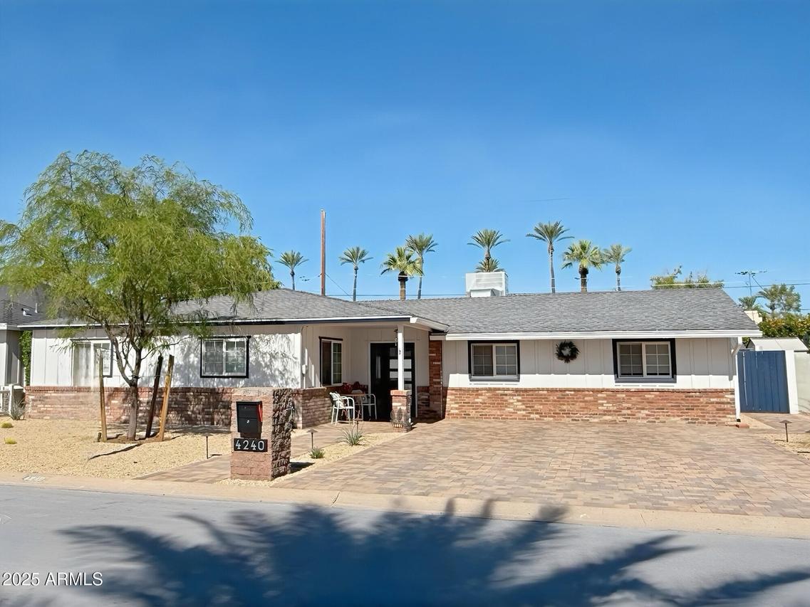 4240 E Sells Dr., Phoenix, AZ 85018