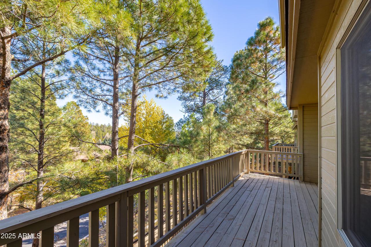 6024 E Mountain Oaks Dr., Flagstaff, AZ 86004