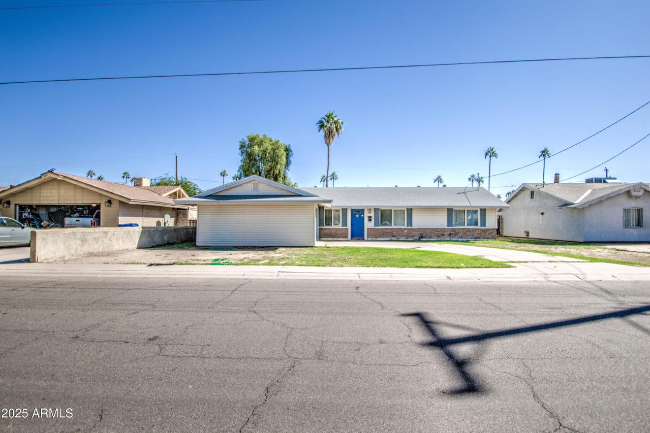 5035 N 39th Dr., Phoenix, AZ 85019