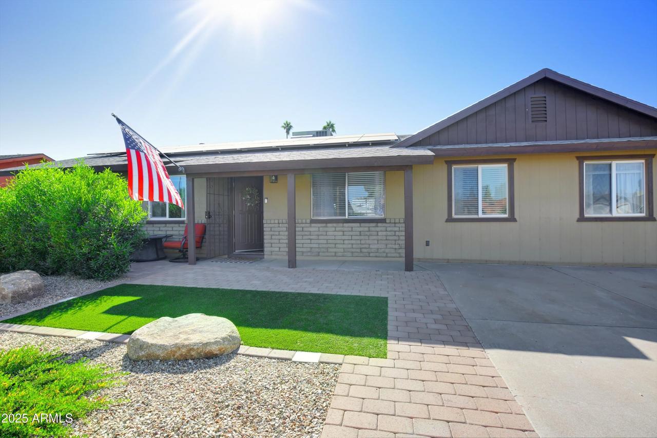 3915 W Cholla St., Phoenix, AZ 85029