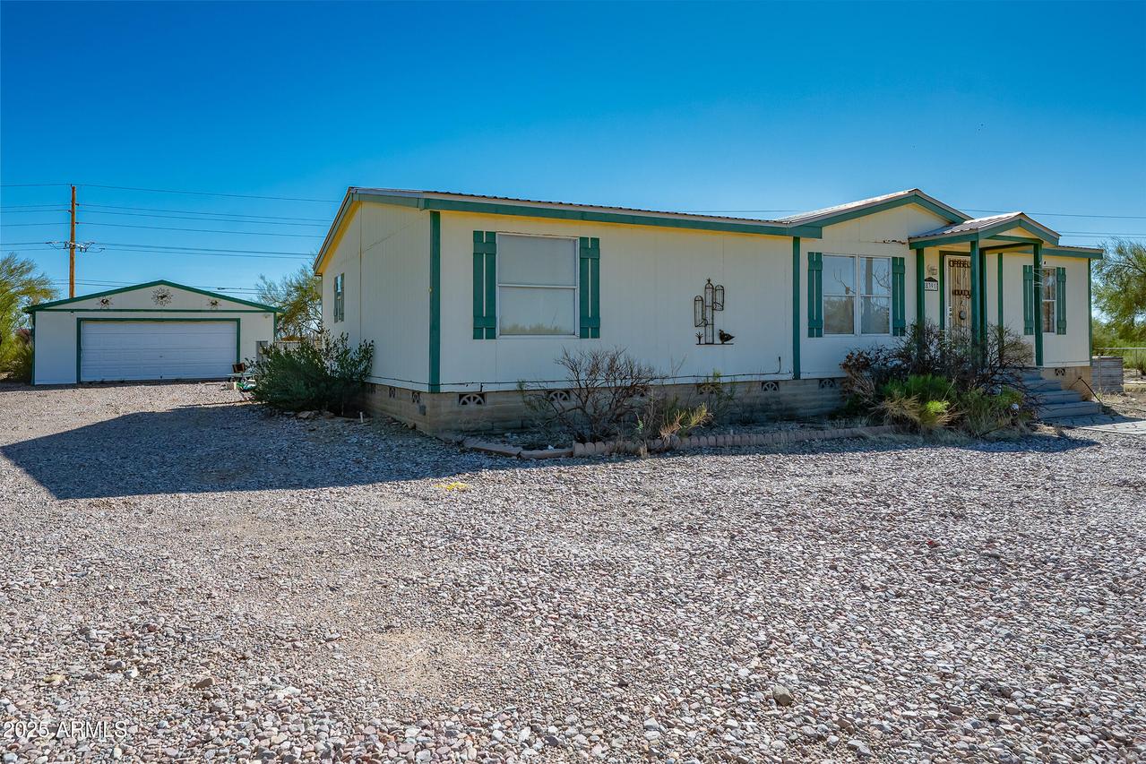 8391 W Connell Pl., Tucson, AZ 85735