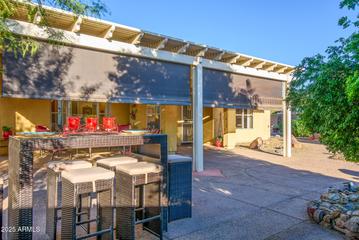 11282 S San Roberto Dr., Goodyear, AZ 85338