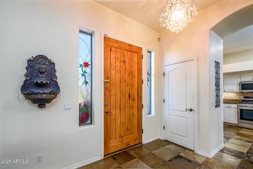 11282 S San Roberto Dr., Goodyear, AZ 85338