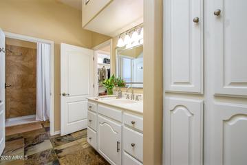 11282 S San Roberto Dr., Goodyear, AZ 85338