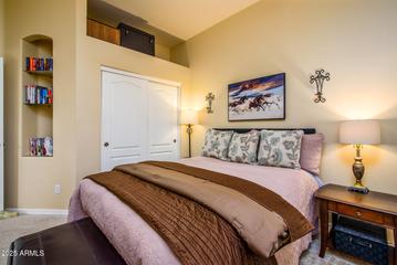 11282 S San Roberto Dr., Goodyear, AZ 85338