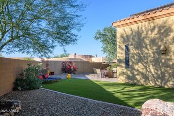 11282 S San Roberto Dr., Goodyear, AZ 85338