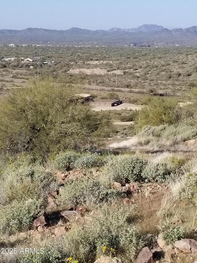 43327 N Castle Hot Springs Rd. #Top, Morristown, AZ 85342