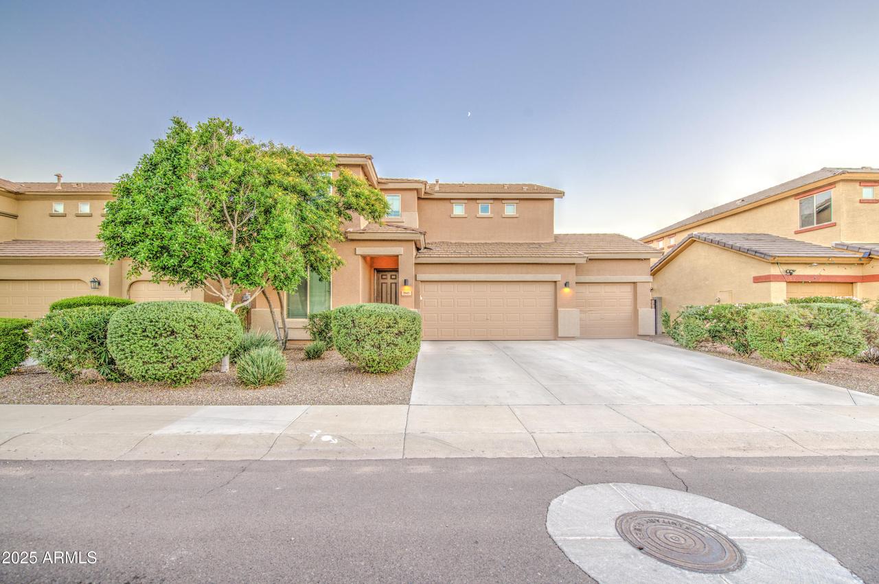 3945 W Salter Dr., Glendale, AZ 85308