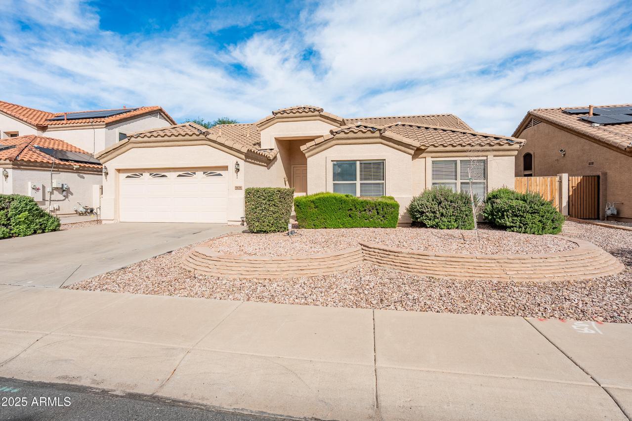 5434 W Saint John Rd., Glendale, AZ 85308
