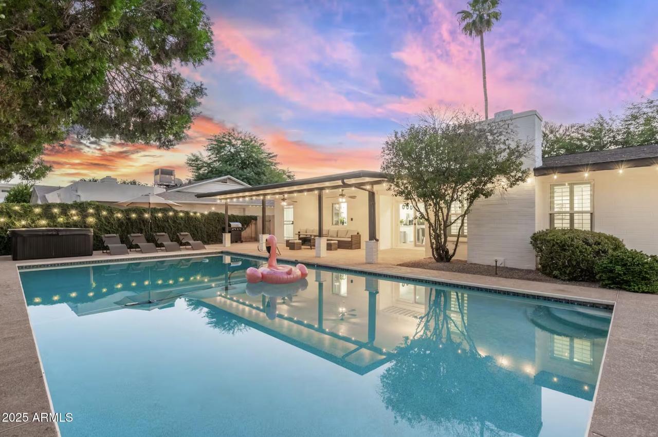 4233 N 86th St., Scottsdale, AZ 85251