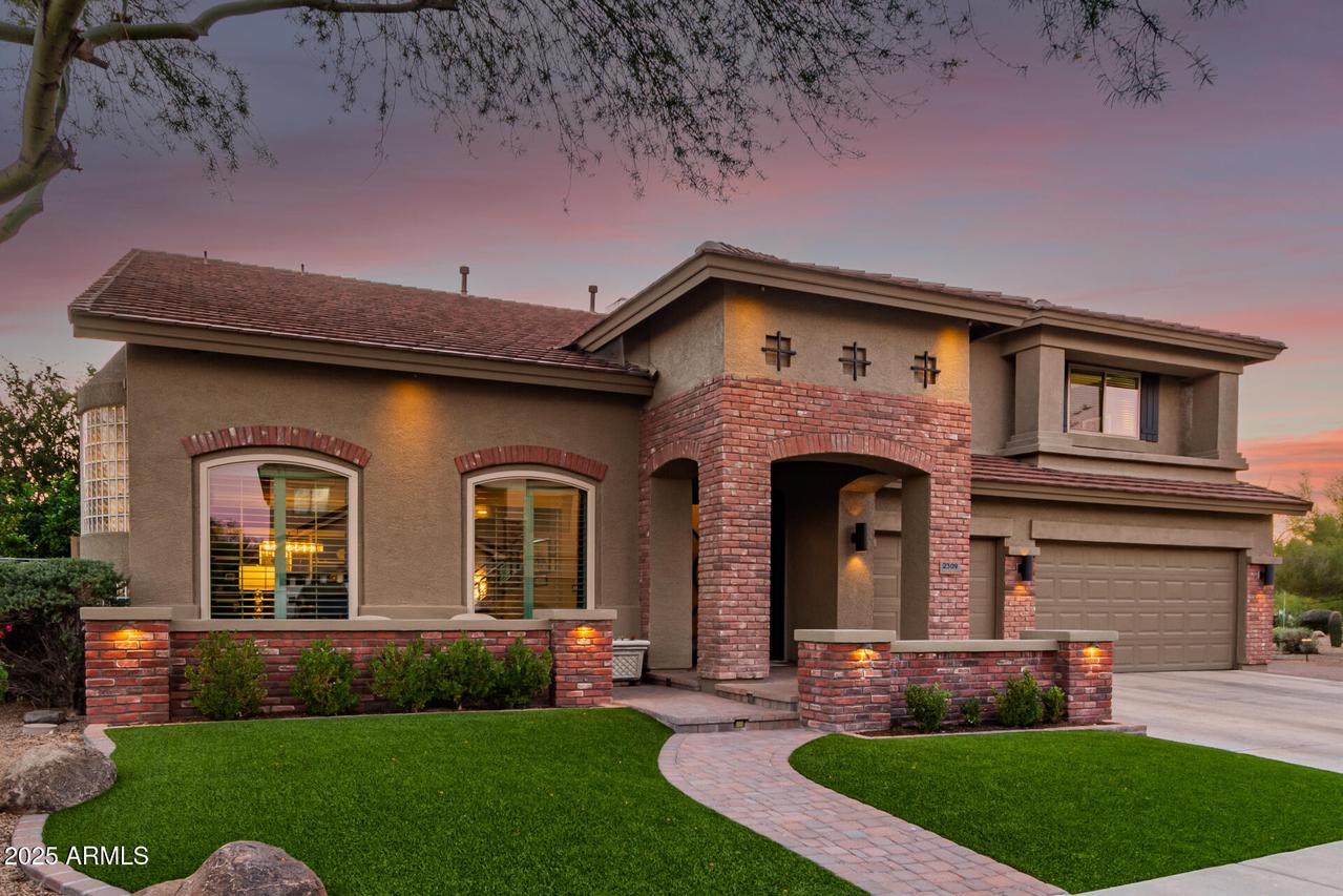 2309 W Yahoo Tr., Phoenix, AZ 85085