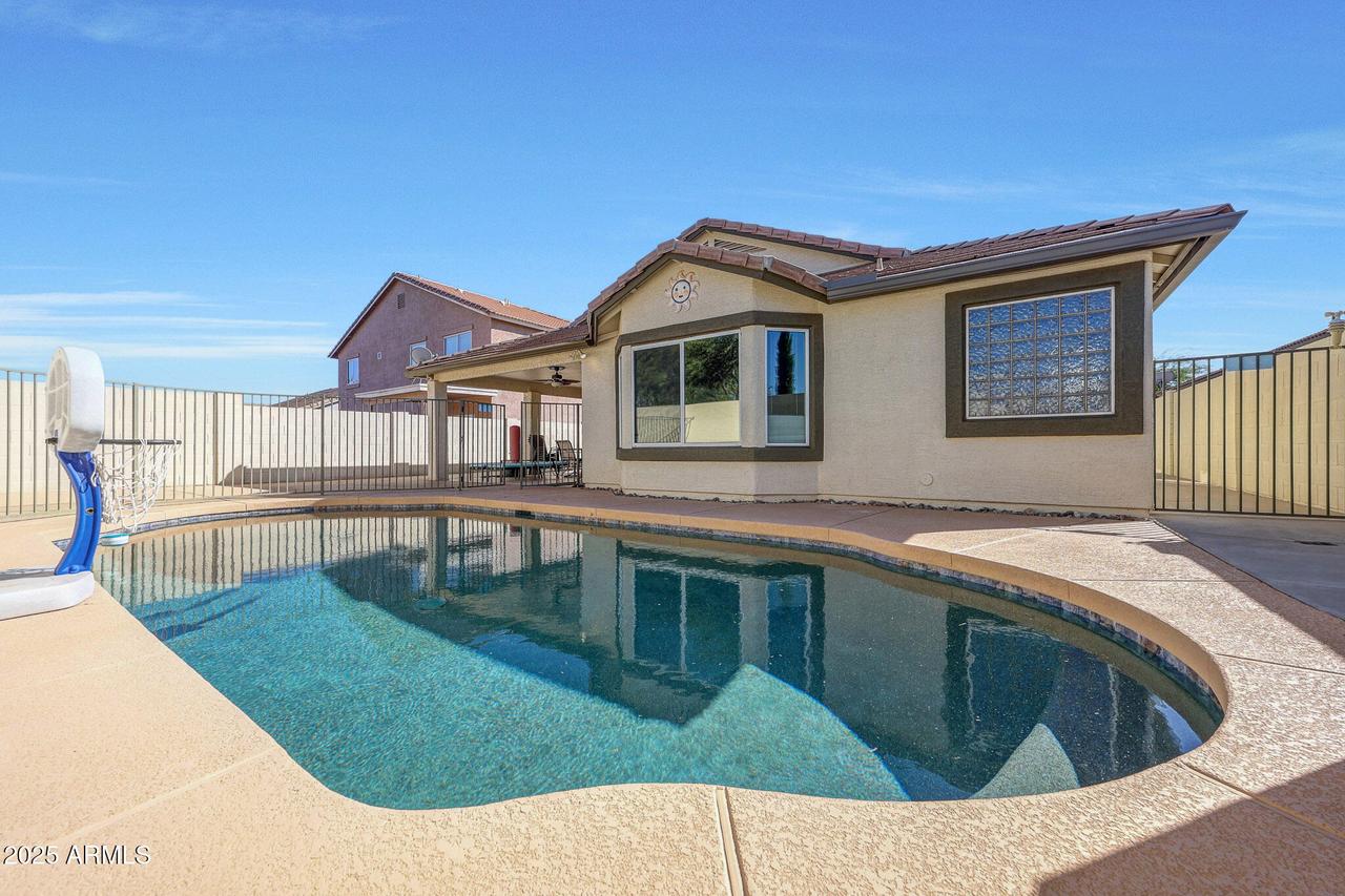 17520 W Caribbean Ln., Surprise, AZ 85388