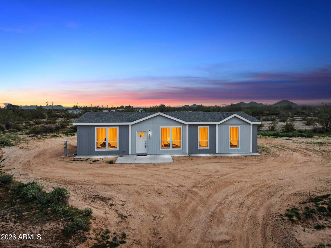 717 N Ralston Rd., Maricopa, AZ 85139