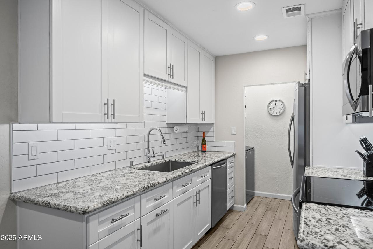 8584 E Indian School Rd. #F, Scottsdale, AZ 85251