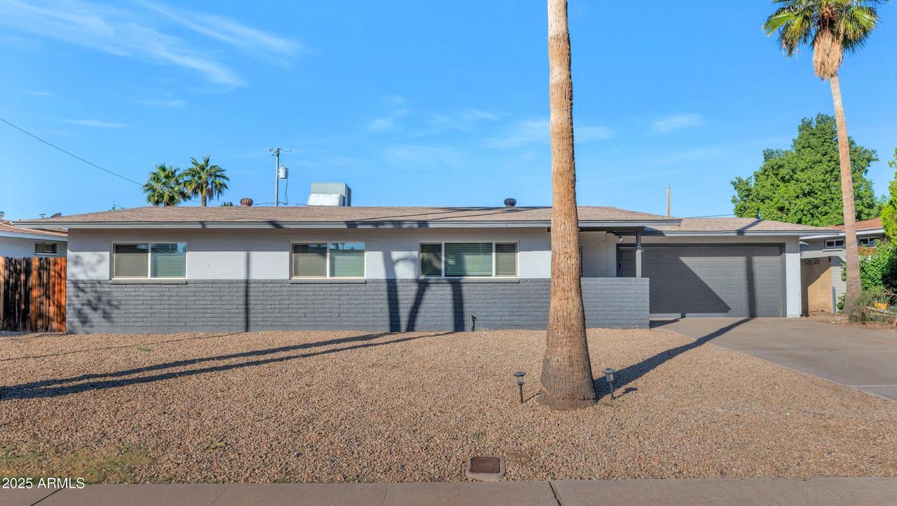 11620 N 31st Dr., Phoenix, AZ 85029