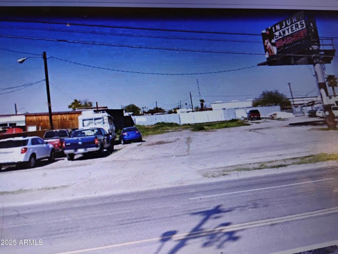 2942 W Buckeye Rd., Phoenix, AZ 85009