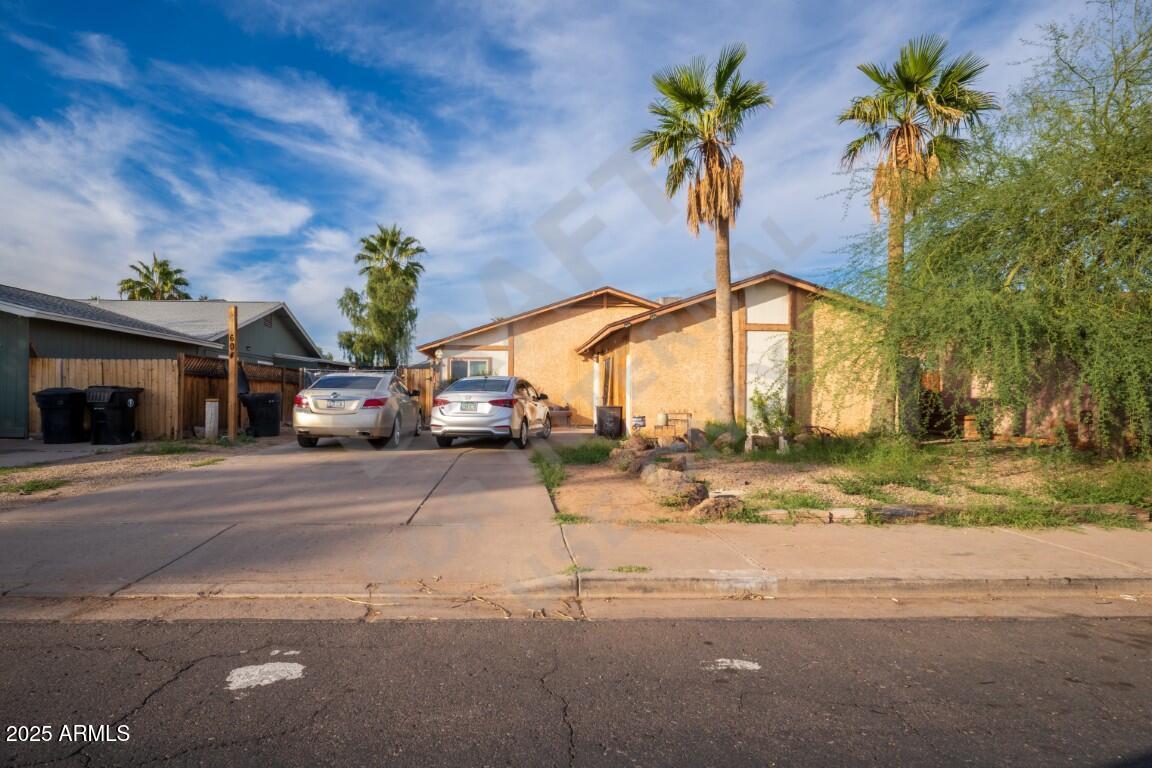 604 W Emelita Ave., Mesa, AZ 85210