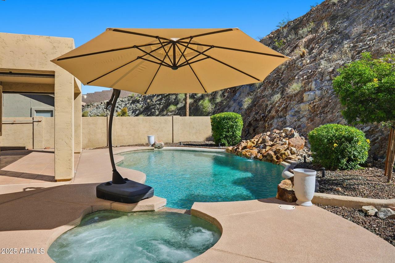 2419 E Silverwood Dr., Phoenix, AZ 85048