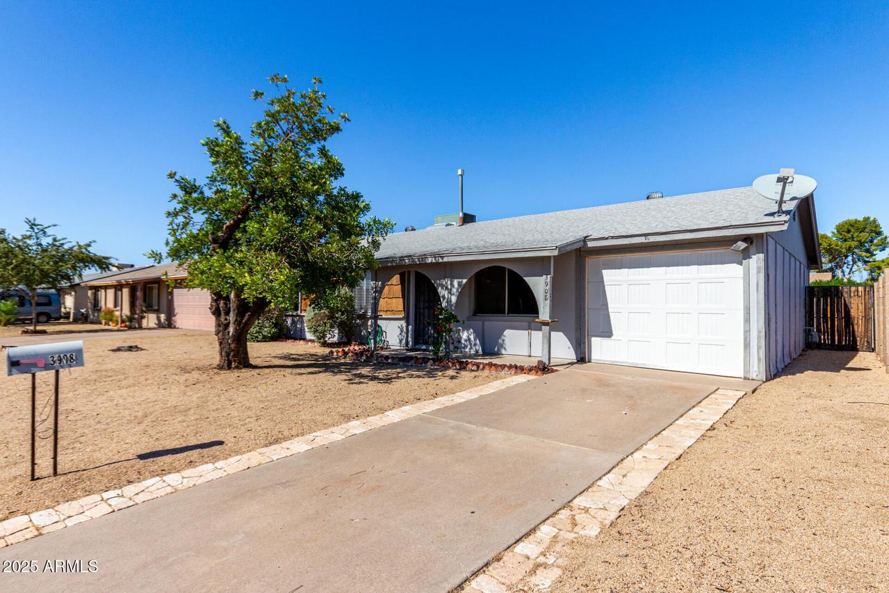 3908 E Capitan Dreyfus Ave., Phoenix, AZ 85032