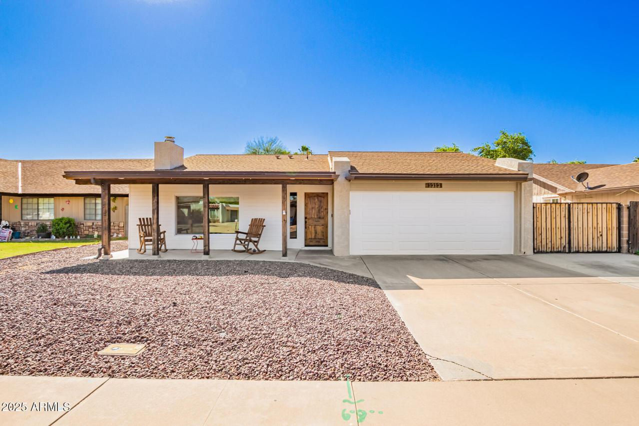 1313 E Ivyglen St., Mesa, AZ 85203