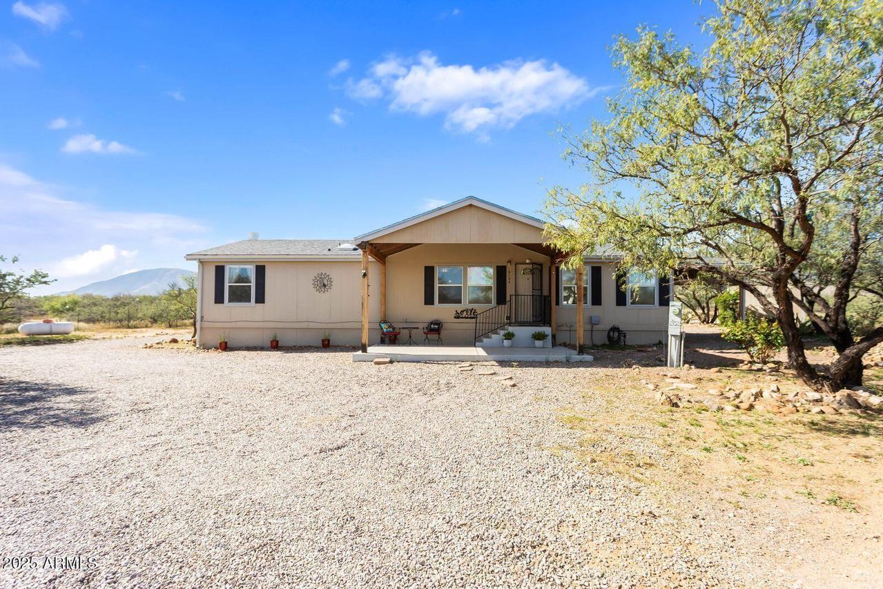 6104 S Montanas De Suenos, Hereford, AZ 85615