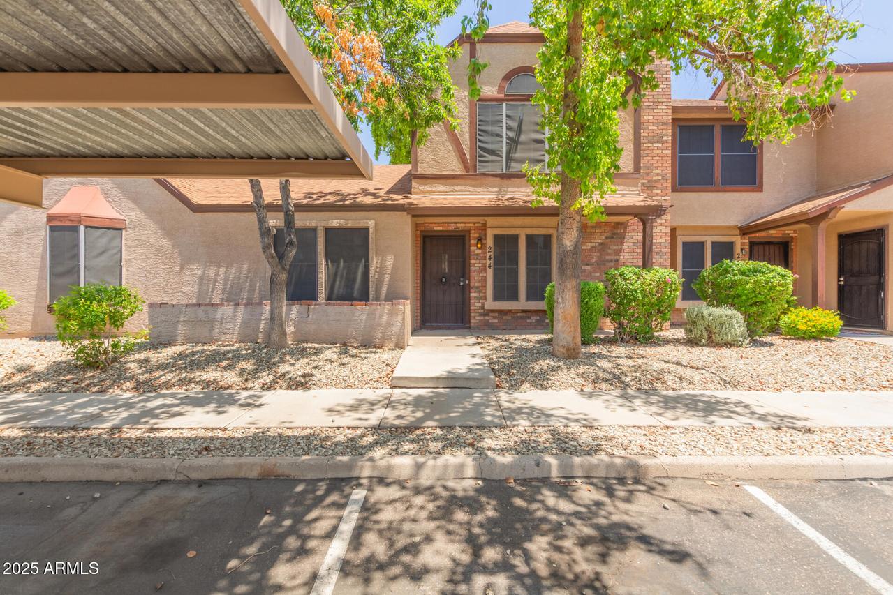 7977 W Wacker Rd. #244, Peoria, AZ 85381