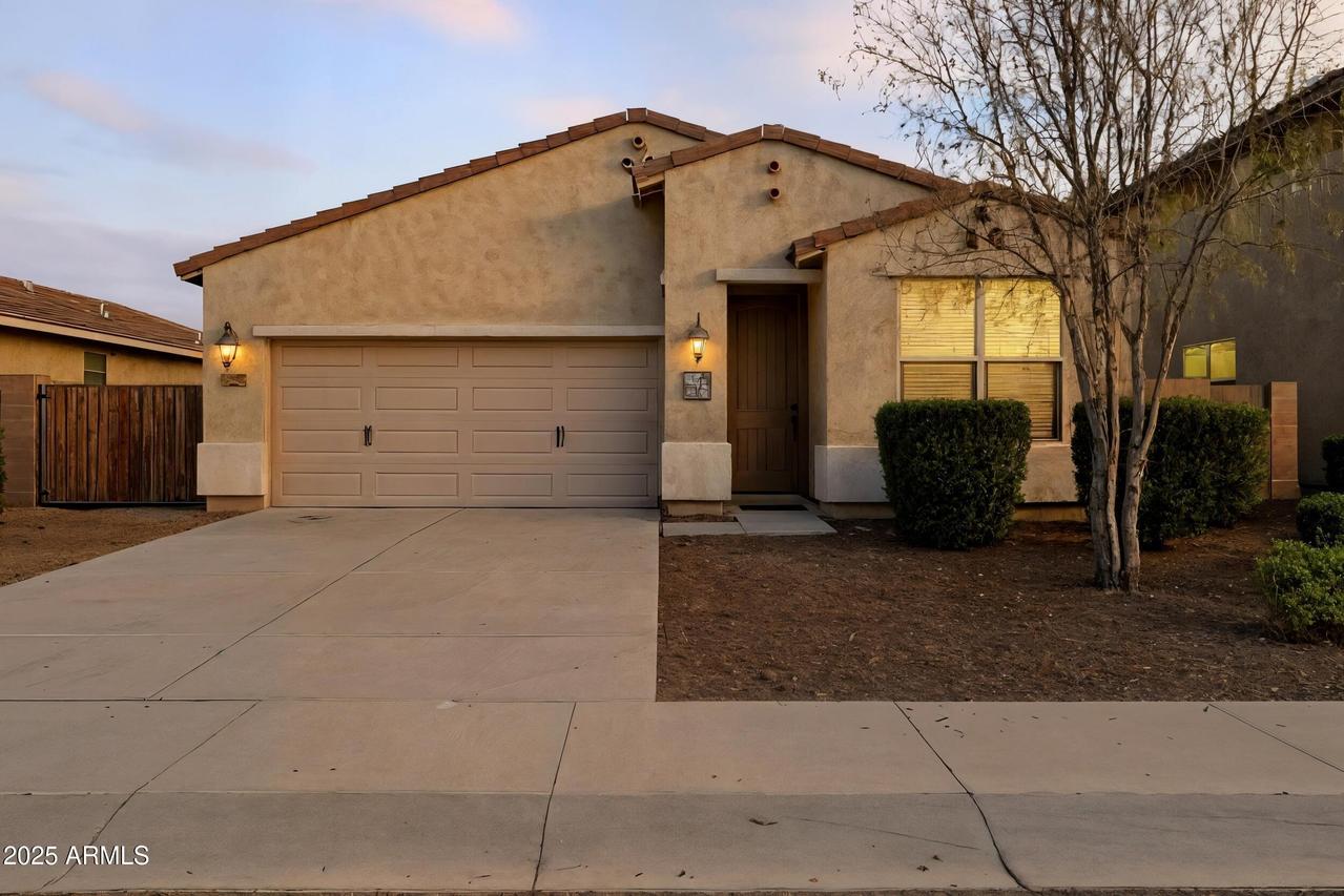 218 E Santori Dr., San Tan Valley, AZ 85140