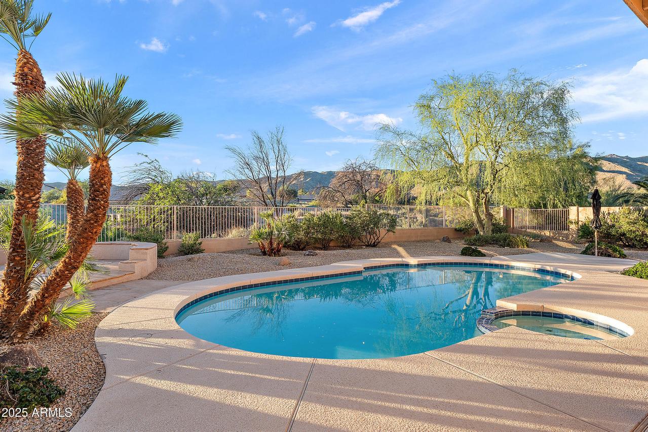 16208 S 1st Ave., Phoenix, AZ 85045