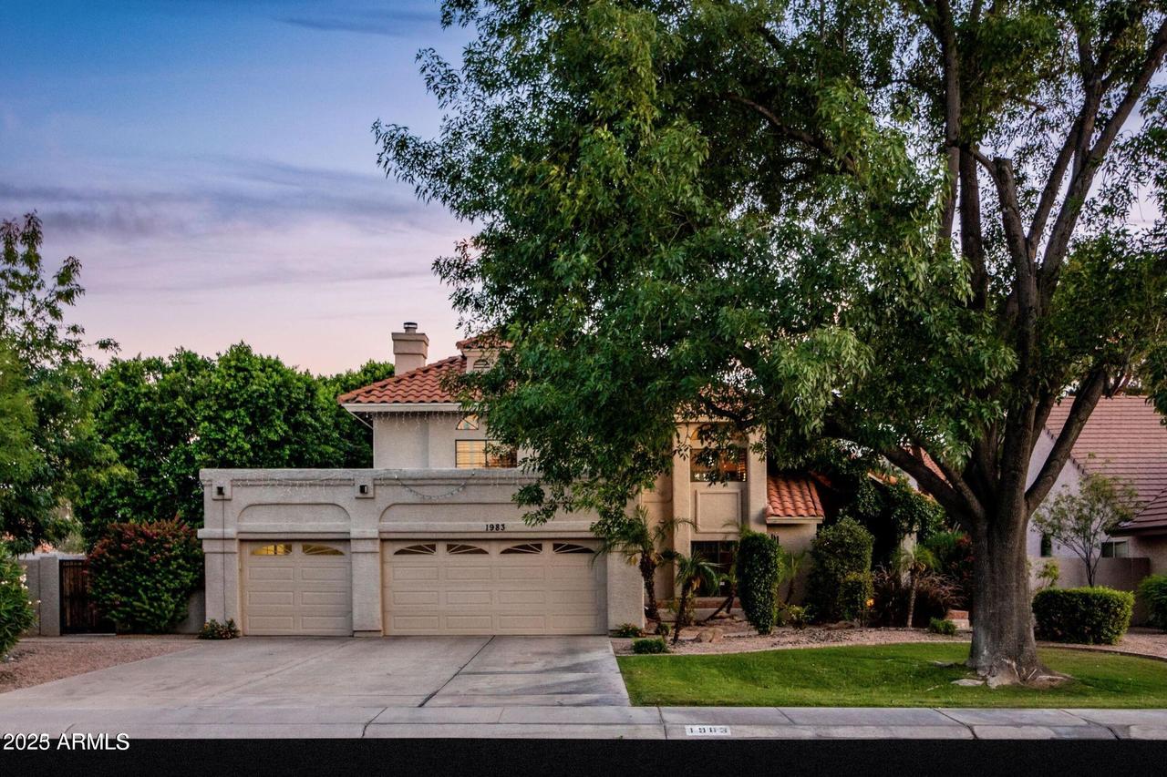 1983 E Palomino Dr., Tempe, AZ 85284
