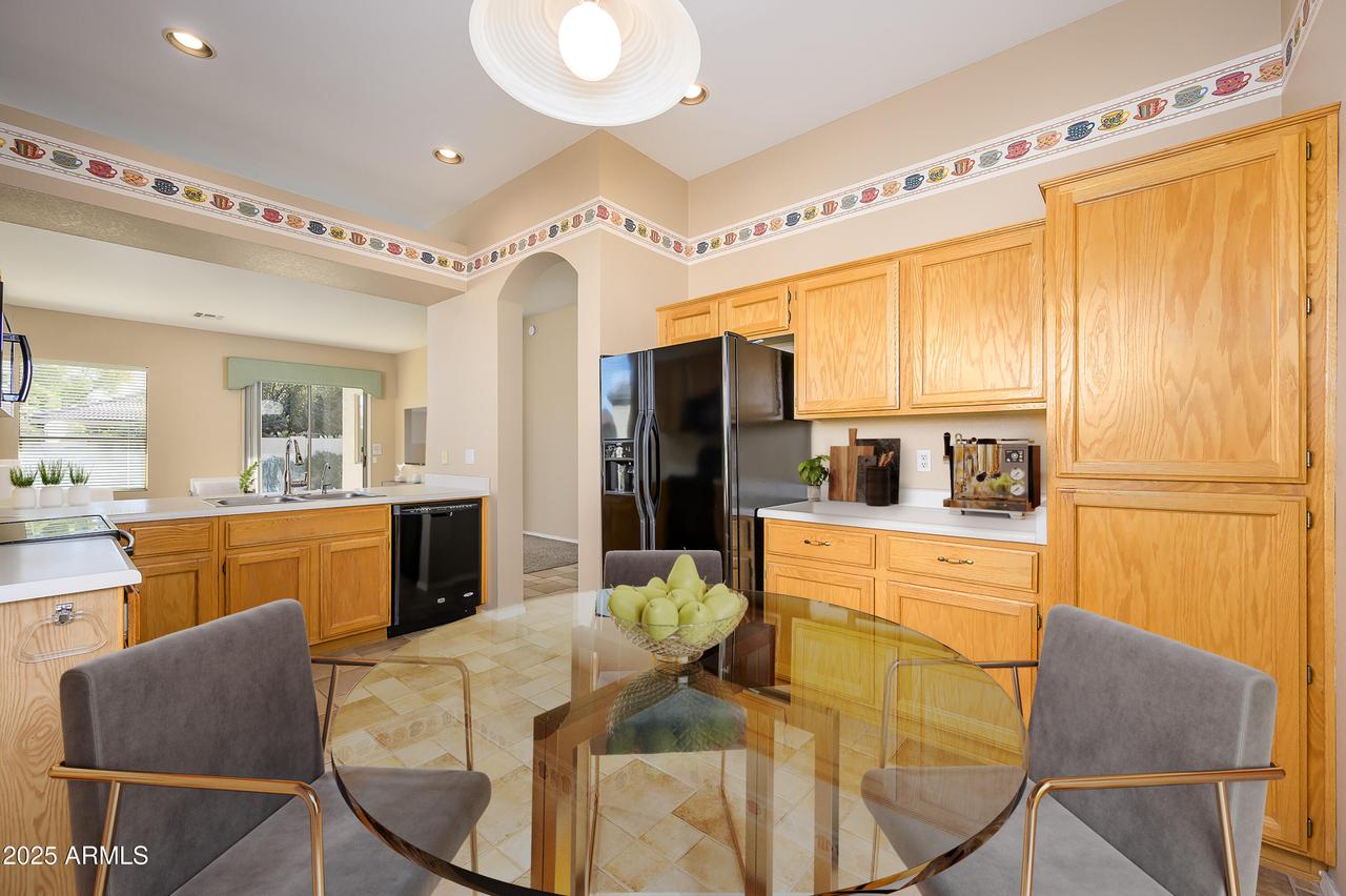 23901 S Vacation Way, Sun Lakes, AZ 85248