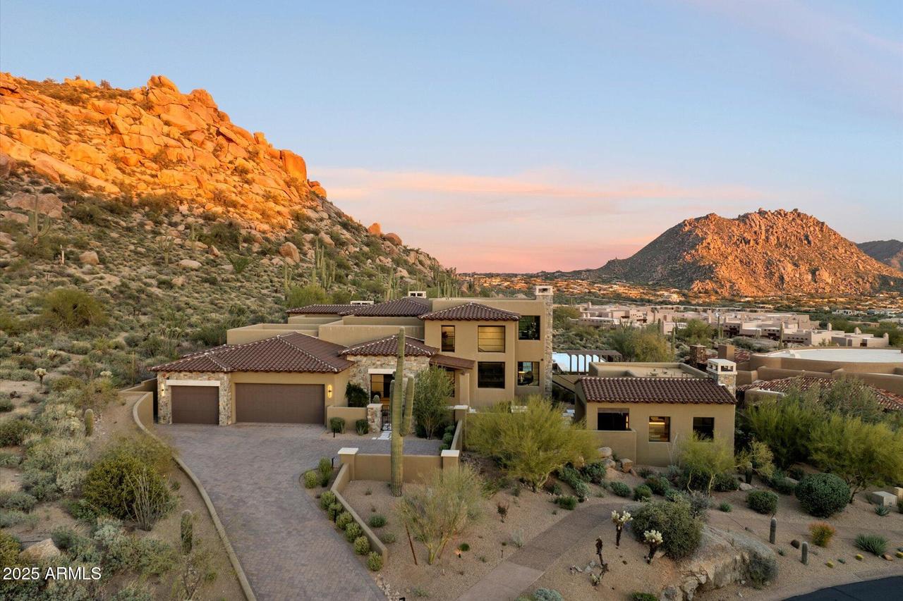 10585 E Crescent Moon Dr. #44, Scottsdale, AZ 85262