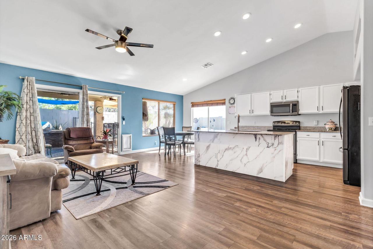 1863 S Spartan St., Gilbert, AZ 85233